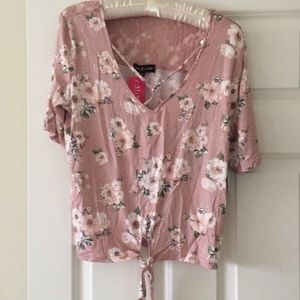 New w tags tie tee shirt